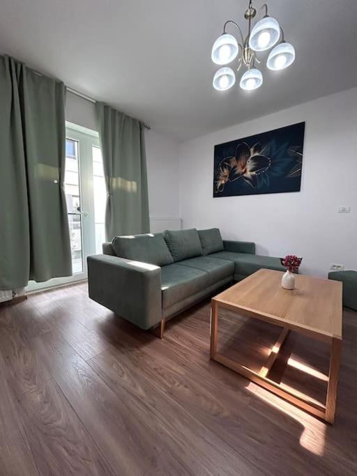 Braytim Residence Free Private Parking Giroc ภายนอก รูปภาพ